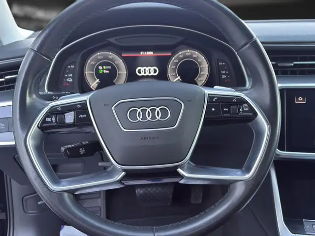 Audi A6 view 13