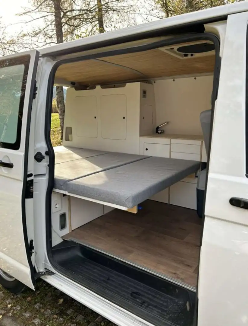 Volkswagen T5 allrad camper - 2