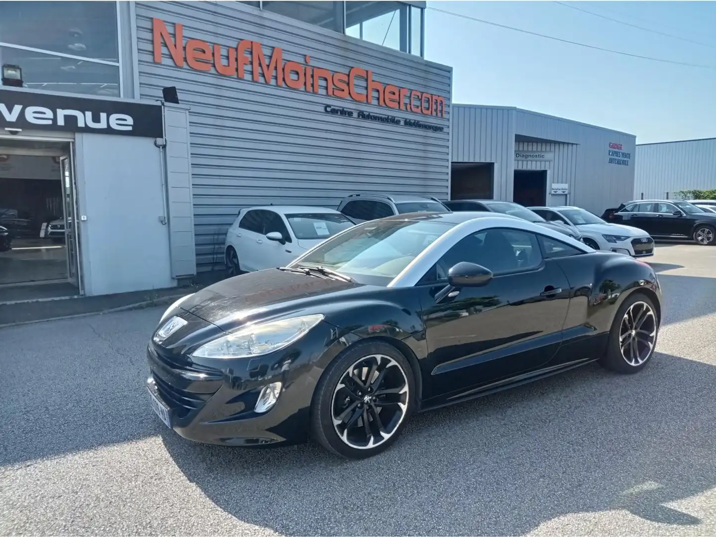 Peugeot RCZ 1.6L 200cv + Pack Vision + JA19 Černá - 1