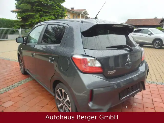 Mitsubishi Space Star view 7
