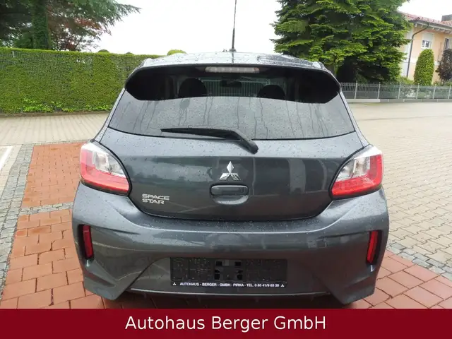 Mitsubishi Space Star view 6