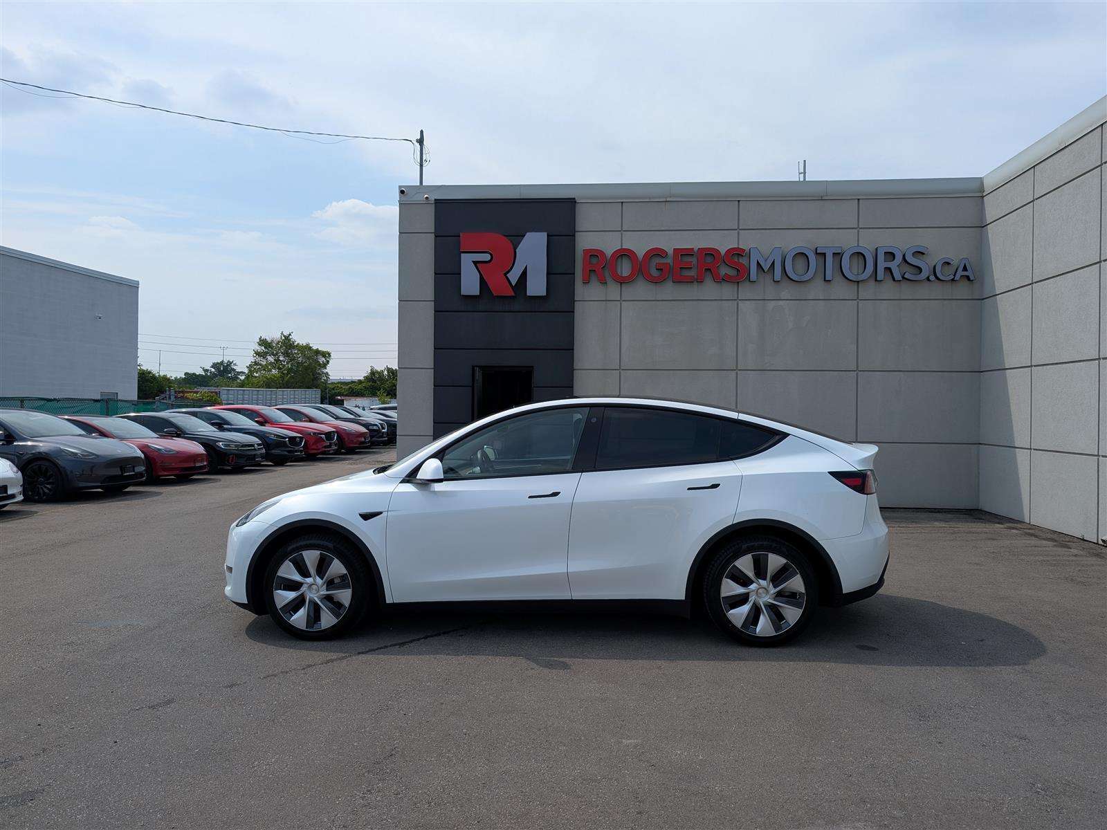2022 Tesla Model Y LONG RANGE AWD - DUAL MOTOR — снимка 1