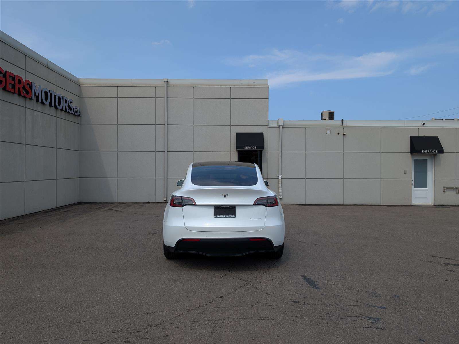 2022 Tesla Model Y LONG RANGE AWD - DUAL MOTOR — снимка 1