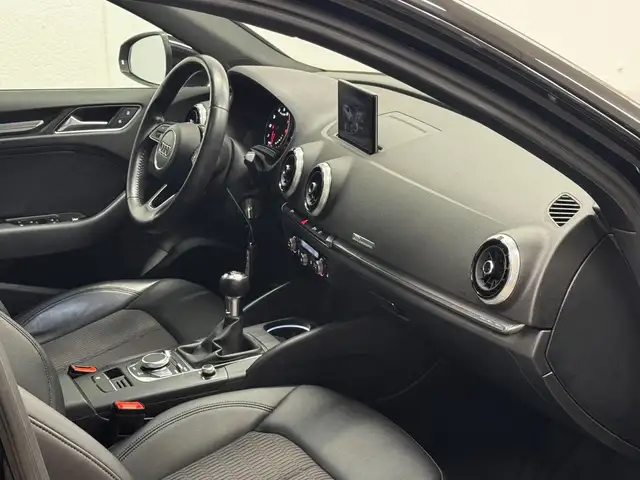 Audi A3 view 30