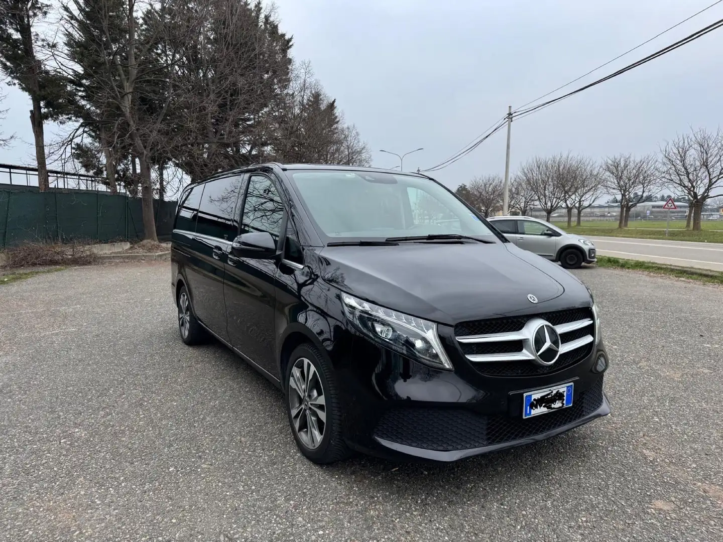 Mercedes-Benz V 220 long 7 posti Nero - 1