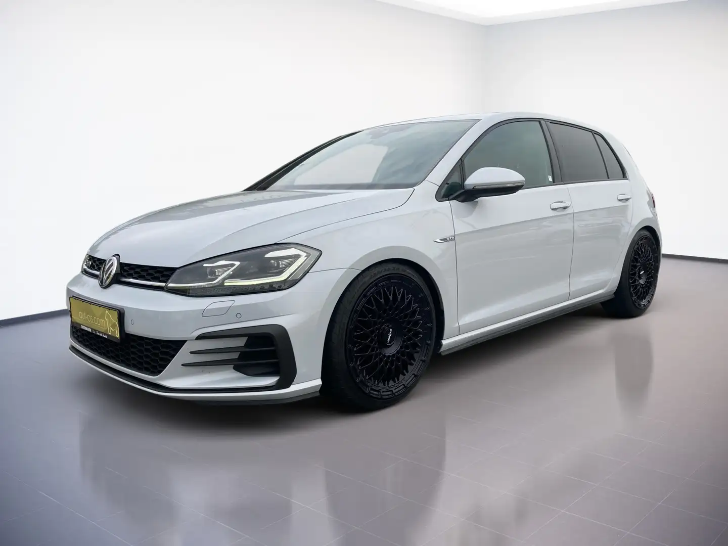 Volkswagen Golf VII GTD 2.0TDI 184PS AHK.ACC.LED.NAVI.SHZG.2xPDC Silber - 2