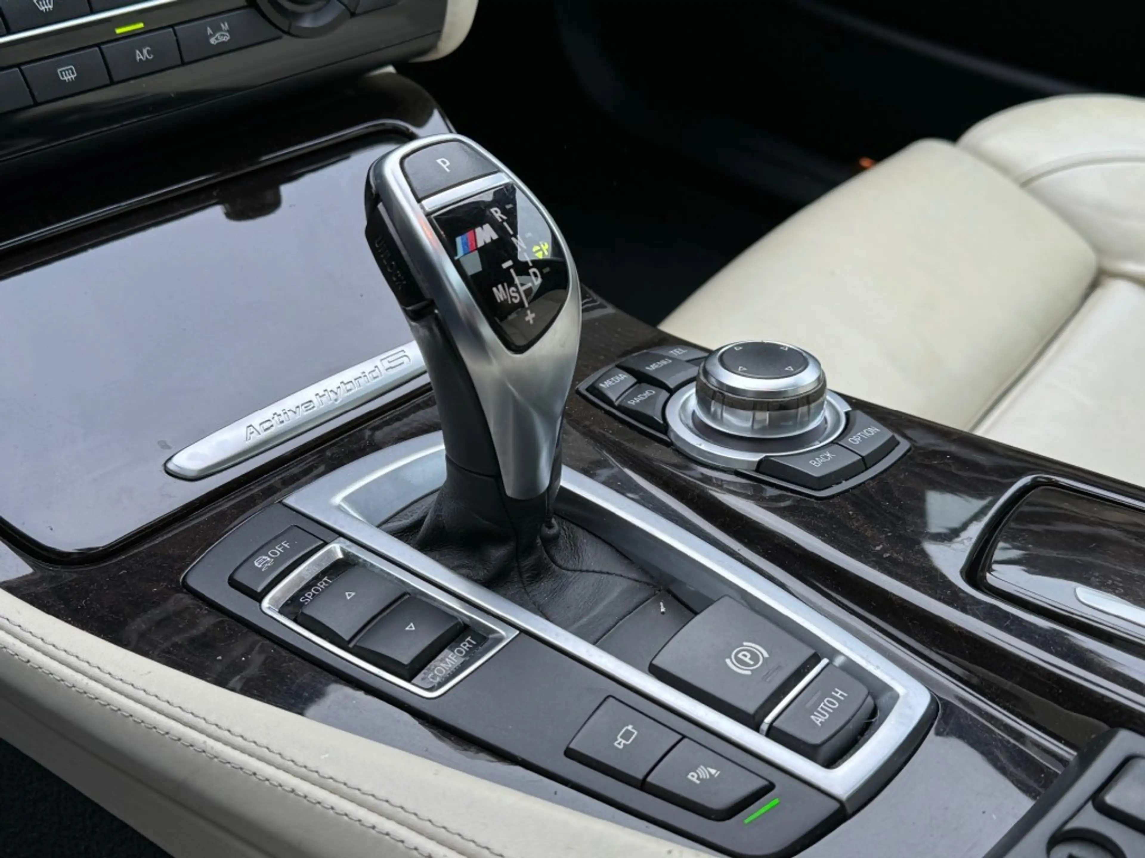 BMW 535 535I ACTIVEH.HIGH E. MOTORSCHADE M-PAKKET CAMERA L — photo 12