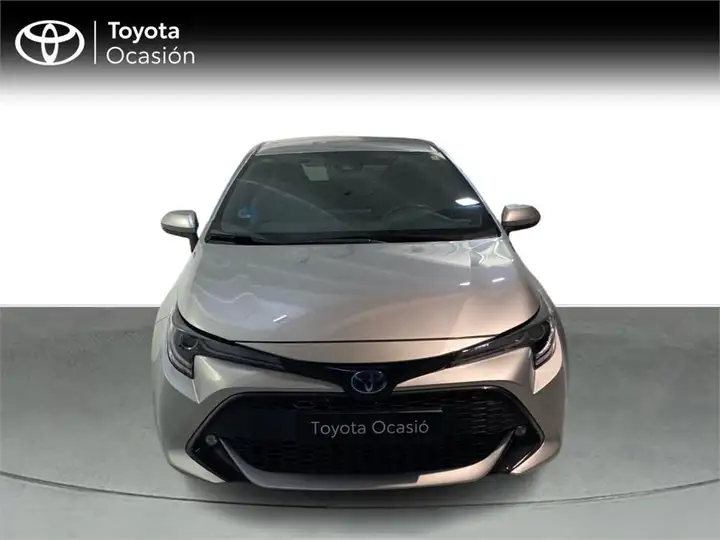 Toyota Auris 2022, foto 5