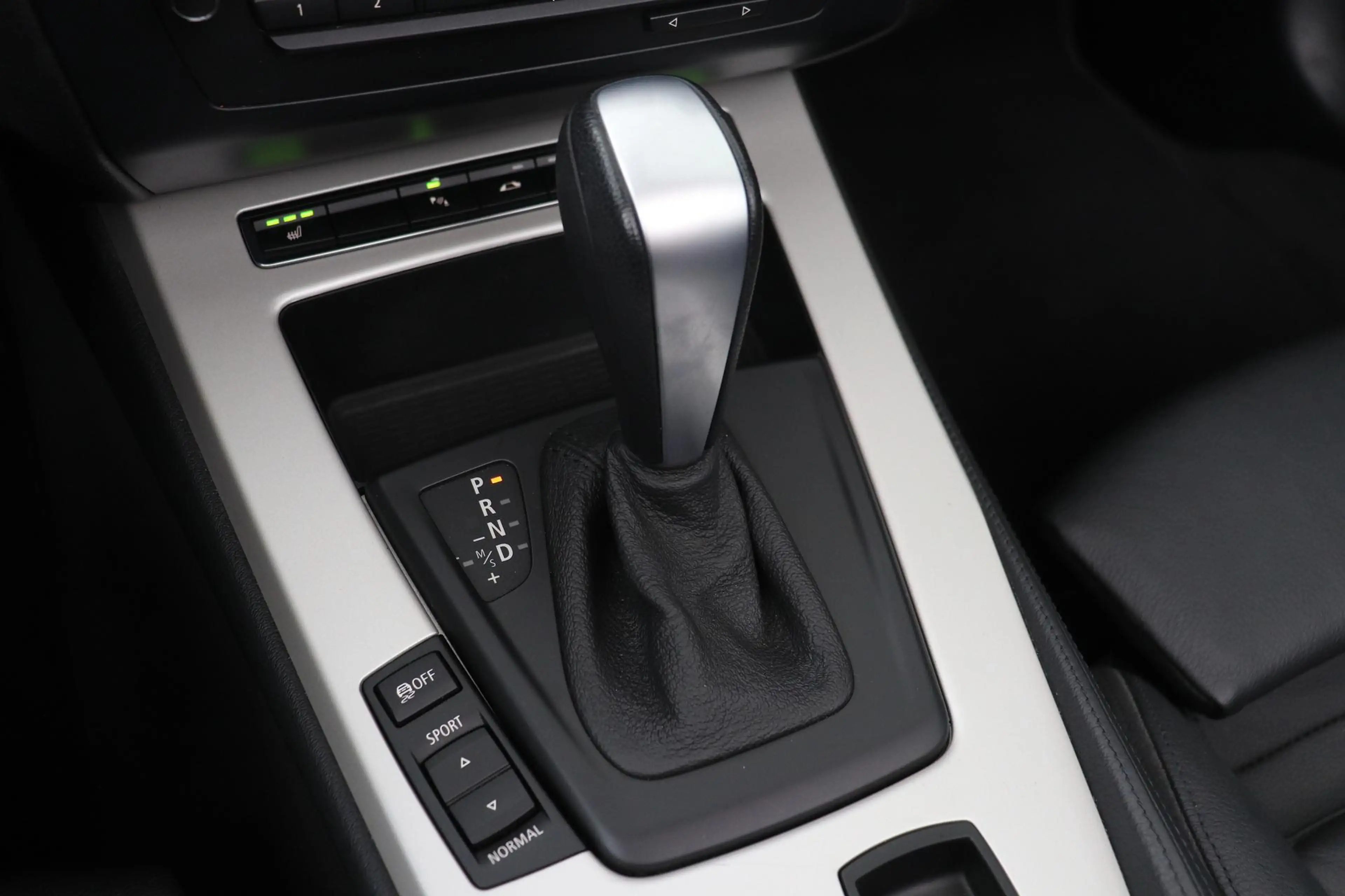 BMW Z4 Roadster sDrive23i Executive | Youngtimer | 6-Cili — photo 14