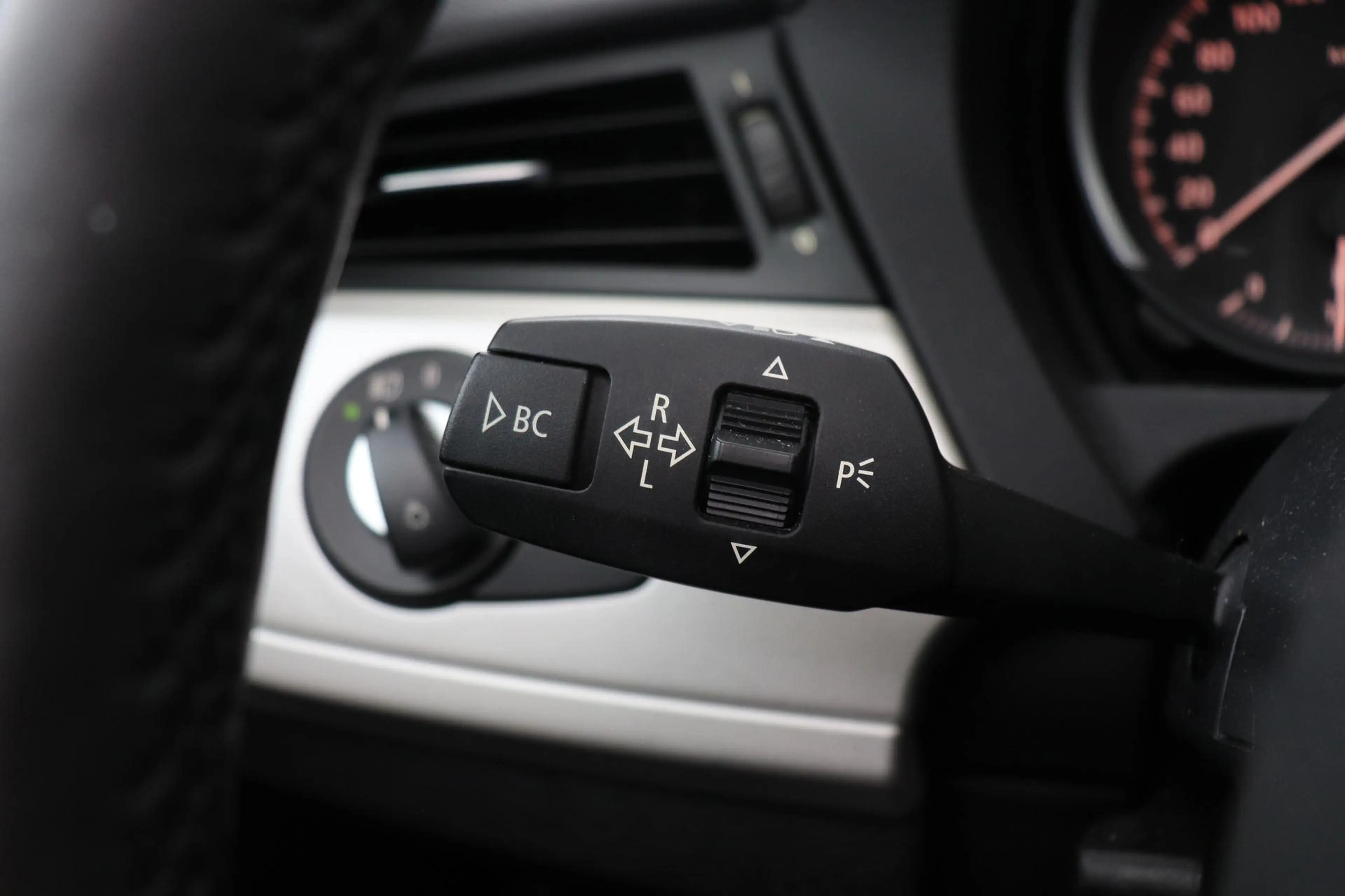 BMW Z4 Roadster sDrive23i Executive | Youngtimer | 6-Cili — photo 27