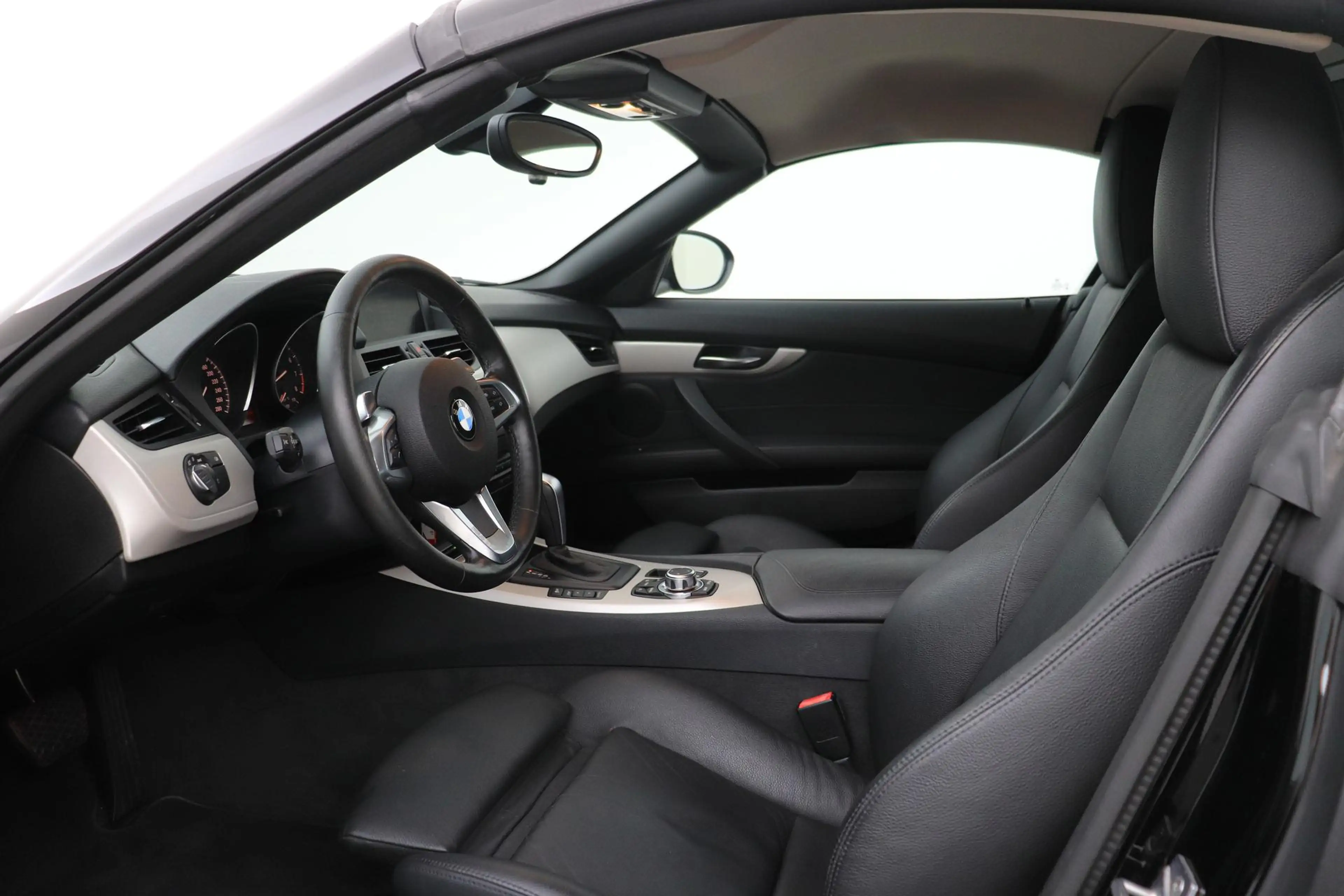 BMW Z4 Roadster sDrive23i Executive | Youngtimer | 6-Cili — photo 3
