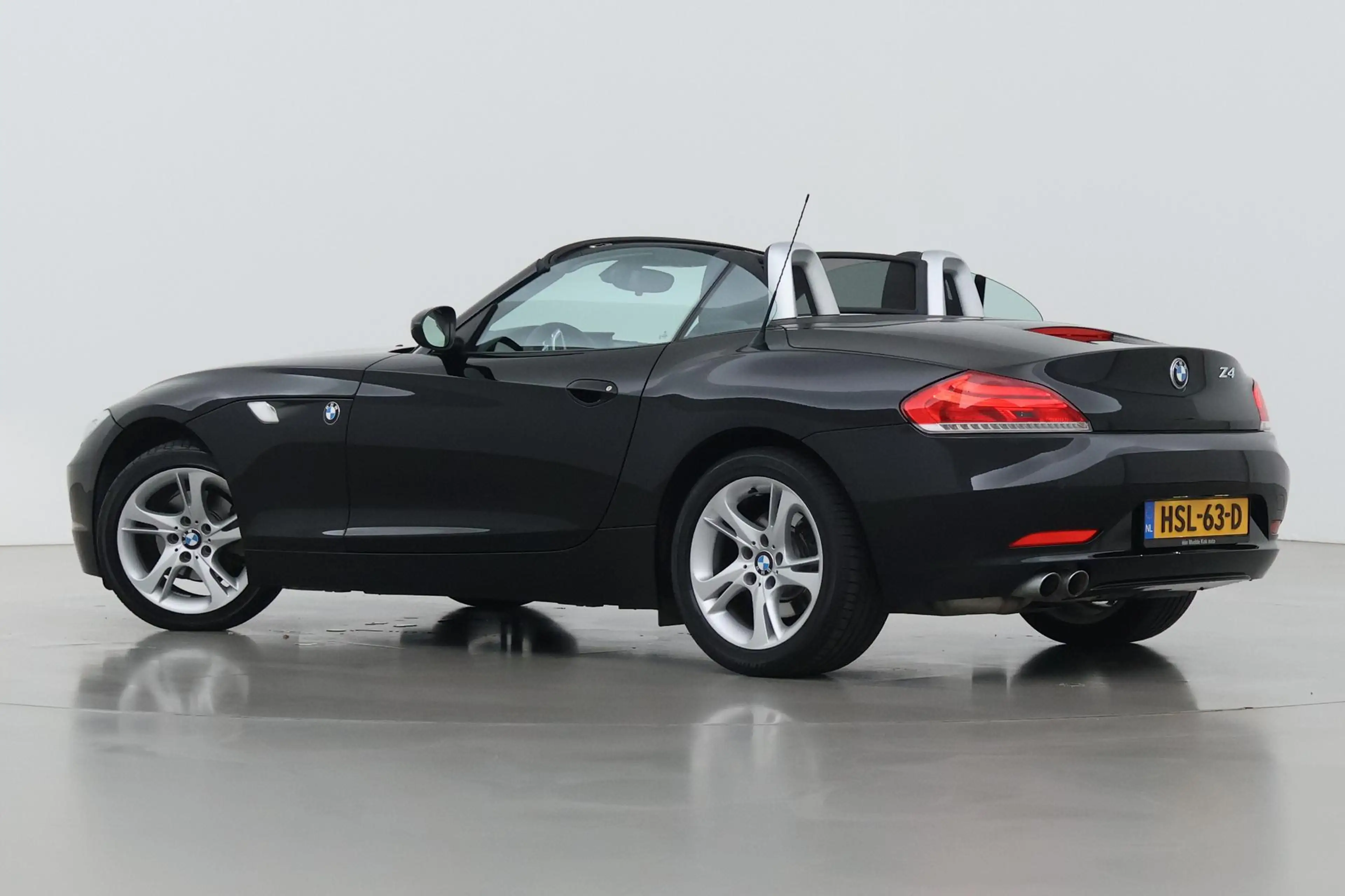 BMW Z4 Roadster sDrive23i Executive | Youngtimer | 6-Cili — photo 2