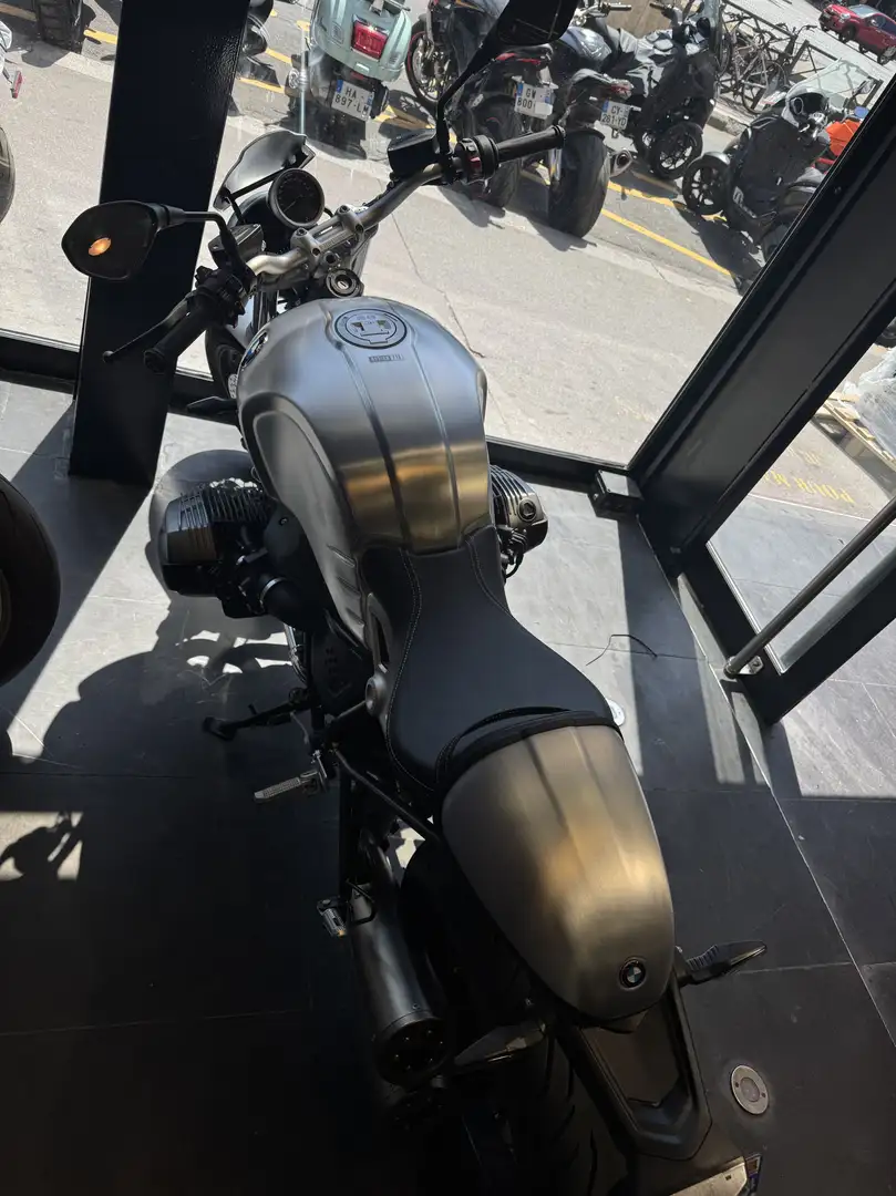 BMW R nineT Gris - 1