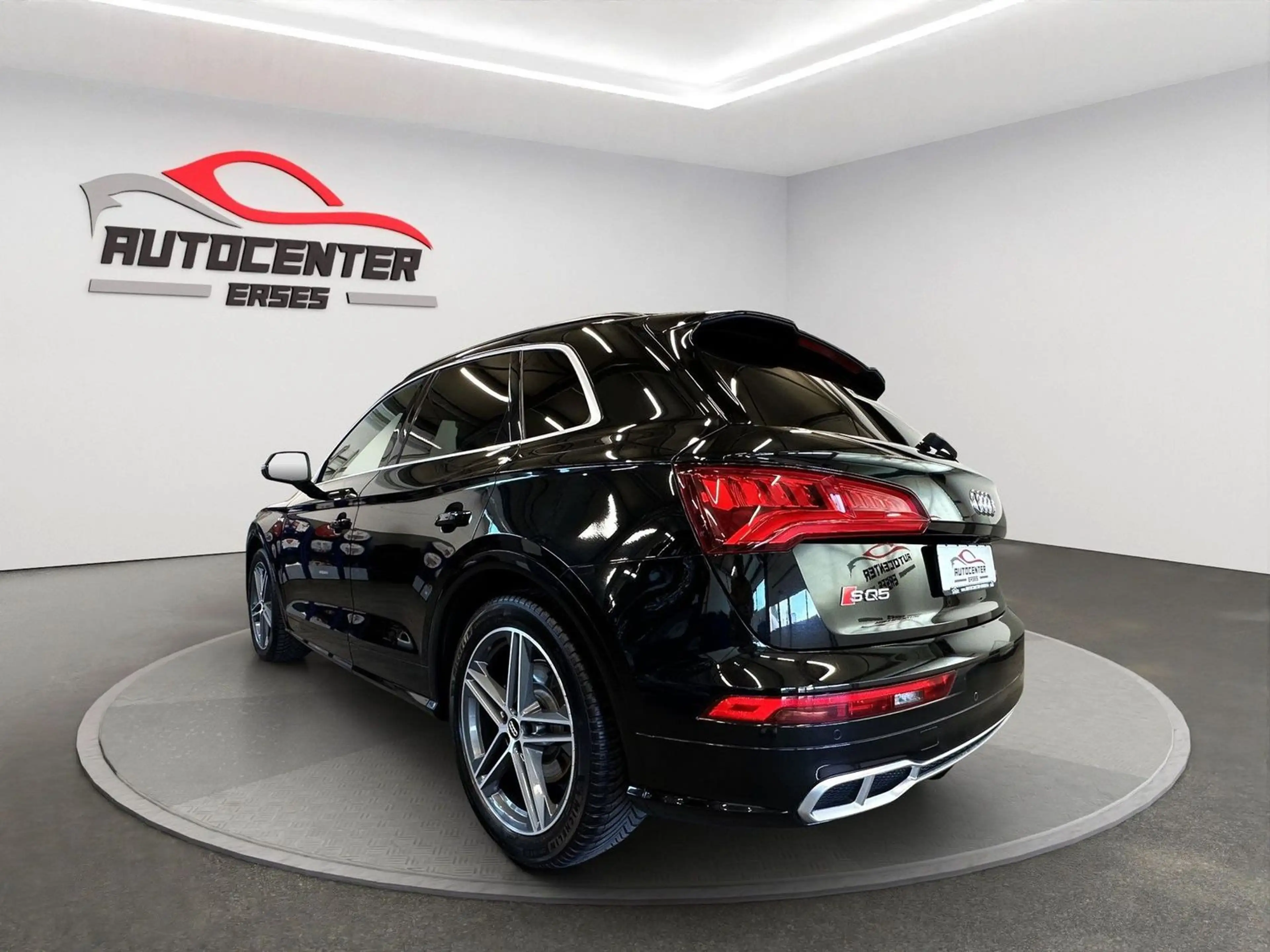 Audi SQ5 3.0 TFSI S-Line quattro LED Kamera AHK ACC — photo 4