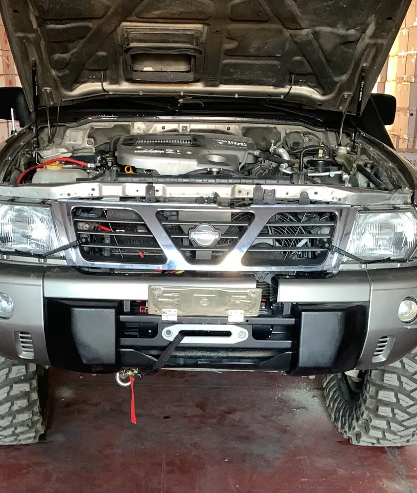 Nissan Patrol 3000, foto 2