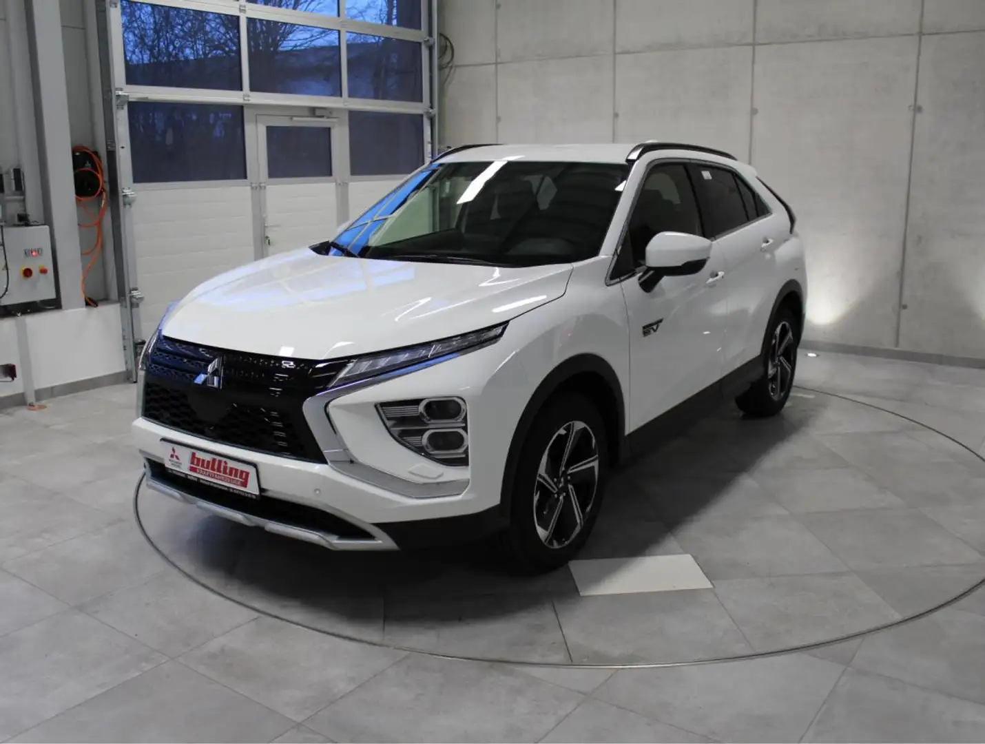 Mitsubishi Eclipse Cross Plug-in Hybrid Plus Allrad/Bi-LED/Standheizung Weiß - 2