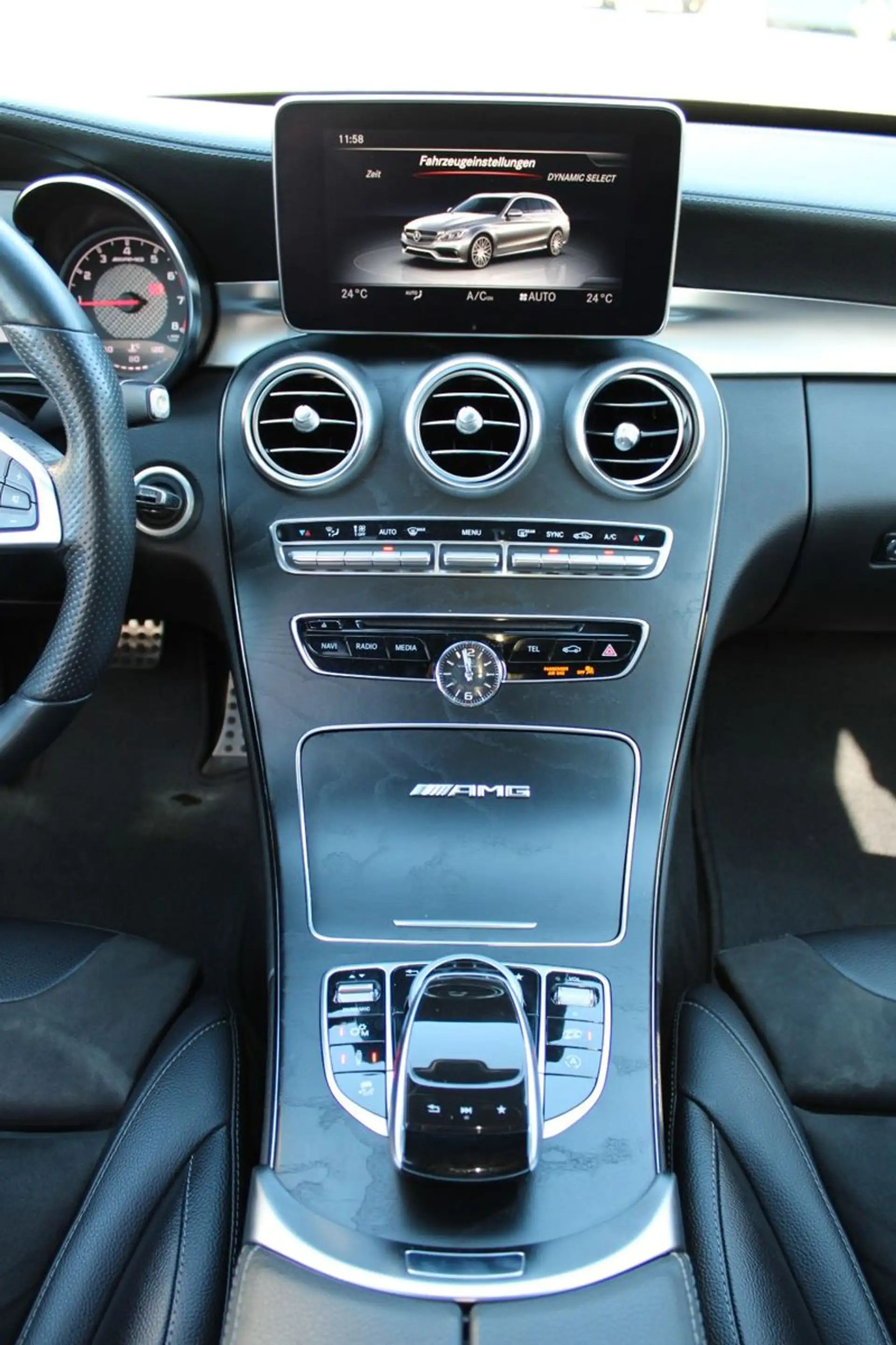 Mercedes-Benz C 63 AMG T Pano HeadUp ACC LED Leder SportAga — photo 15