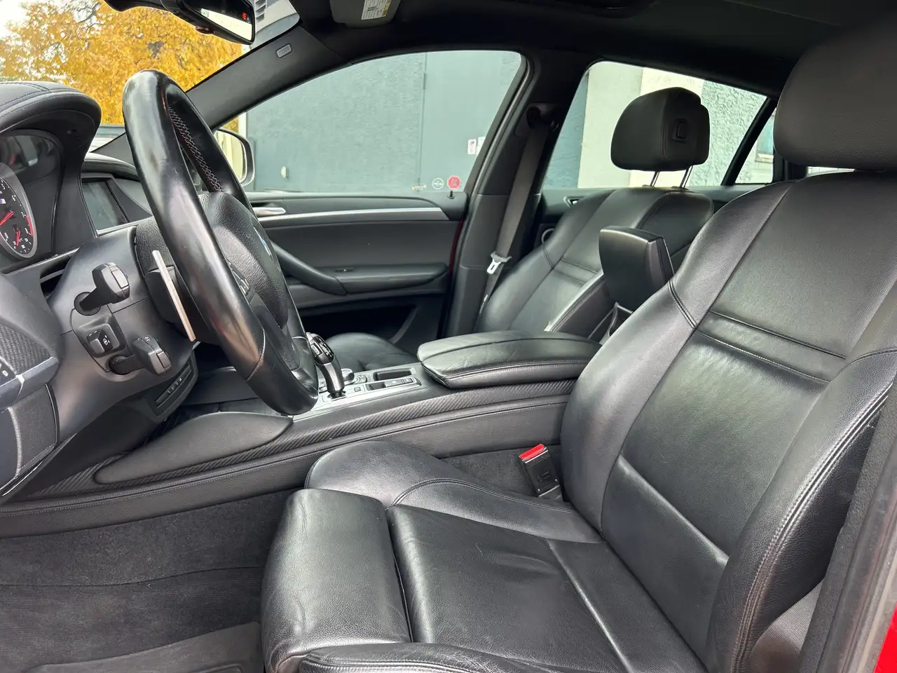 BMW X6 M снимка BMW X6 M