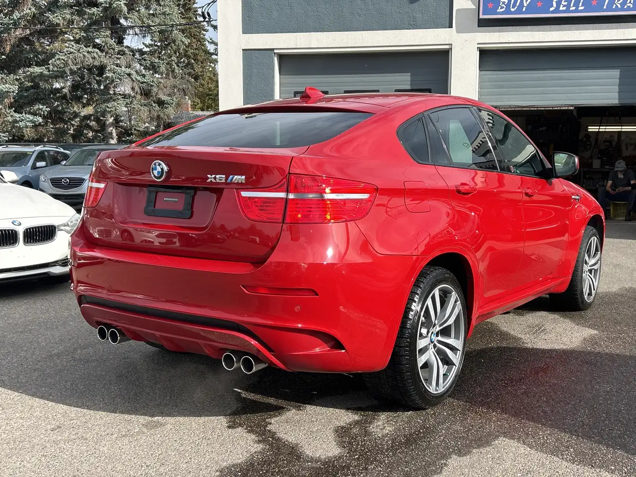 BMW X6 M снимка BMW X6 M