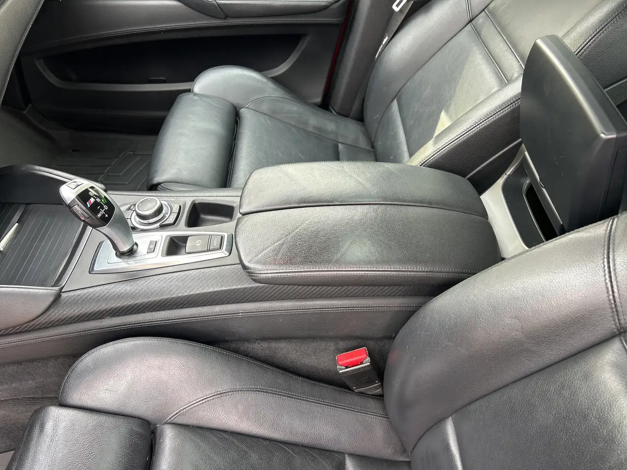 BMW X6 M снимка BMW X6 M
