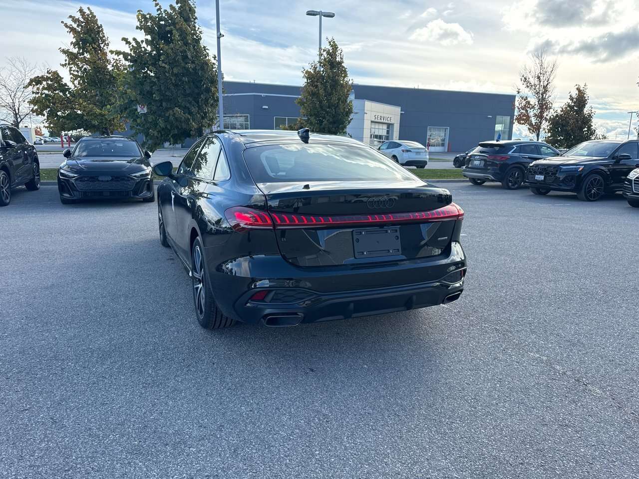 2025 Audi A5 TFSI | S Line Black | Comfort Interior thumb 8