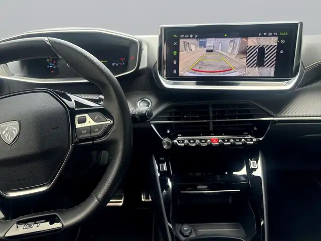 Peugeot 2008 view 14