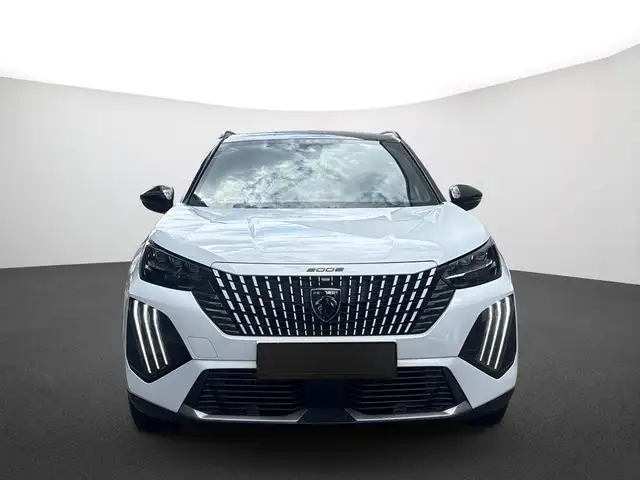 Peugeot 2008 view 3