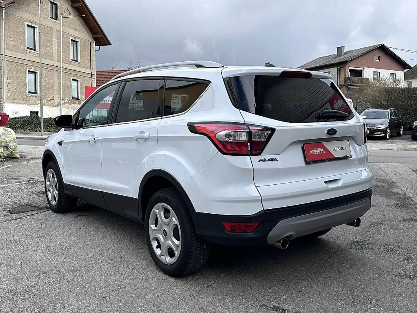Ford Kuga 1,5 EcoBoost Trend *Winterpaket, Parksensor, Se... Blanc - 2