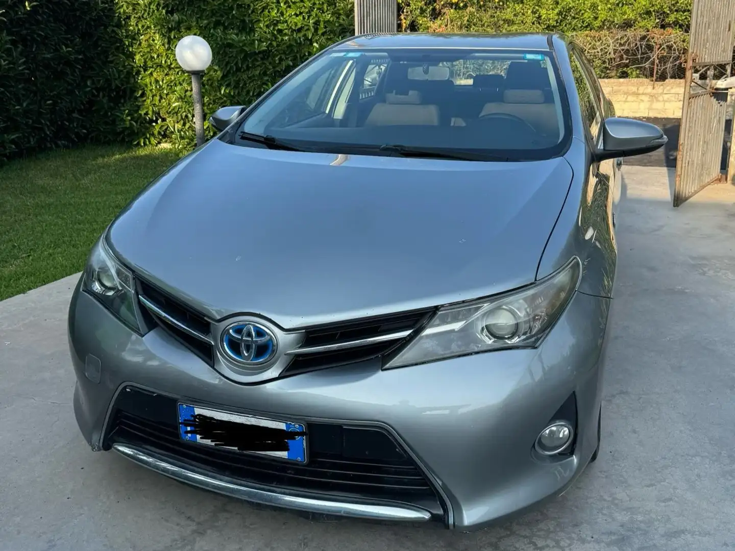 Toyota Auris Auris 5p 1.8 Hybrid Benzina/Elettrica Grigio - 1