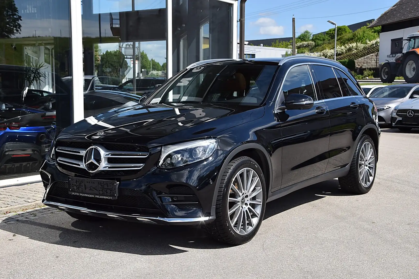 Mercedes-Benz GLC 250 d 4MATIC Aut. *AMG Line*Pano*Distronic*Kamera* Schwarz - 2