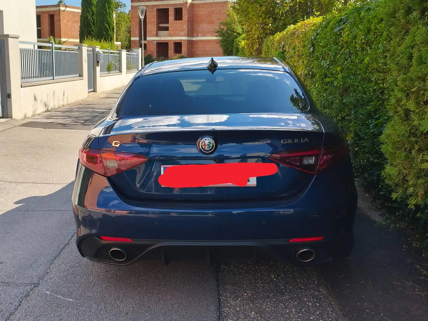 Alfa Romeo Giulia Giulia Veloce 2,0 280 AT AWD Veloce Blau - 2