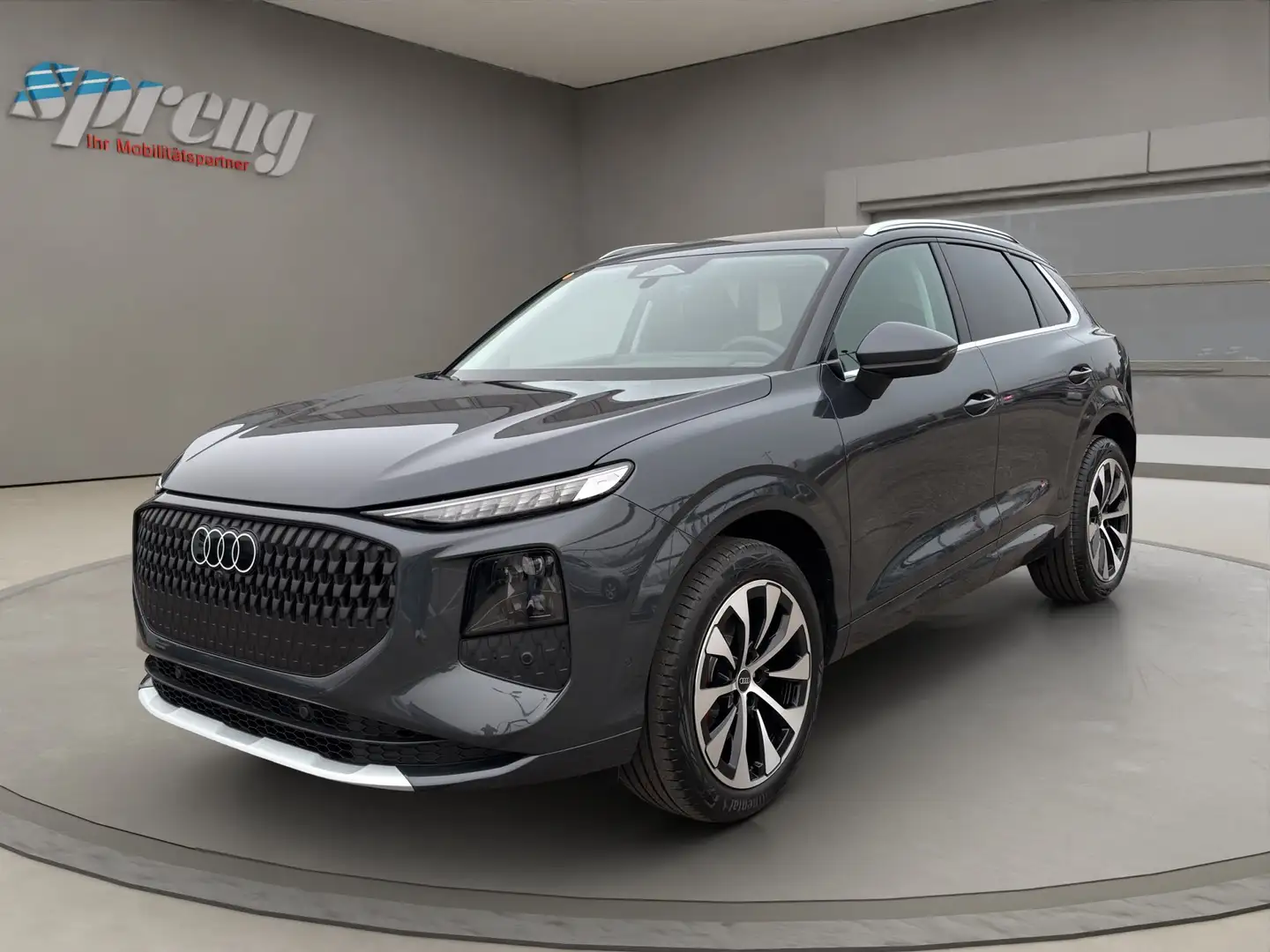 Audi Q3 quattro NEUWAGEN - nur € 65.499,-** Schwarz - 1