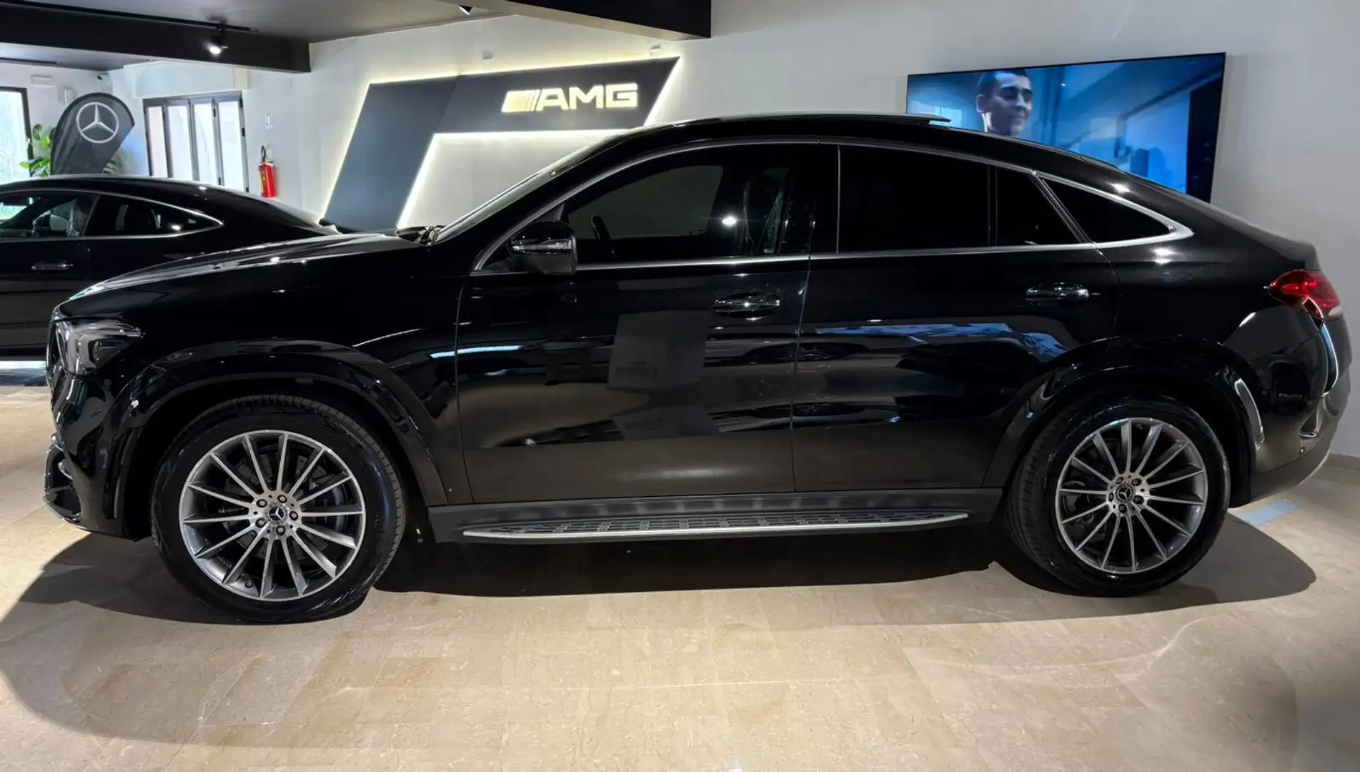 Mercedes-Benz GLE 300 GLE 300 d 4Matic Mild Hybrid Coupé Premium Plus Nero - 2