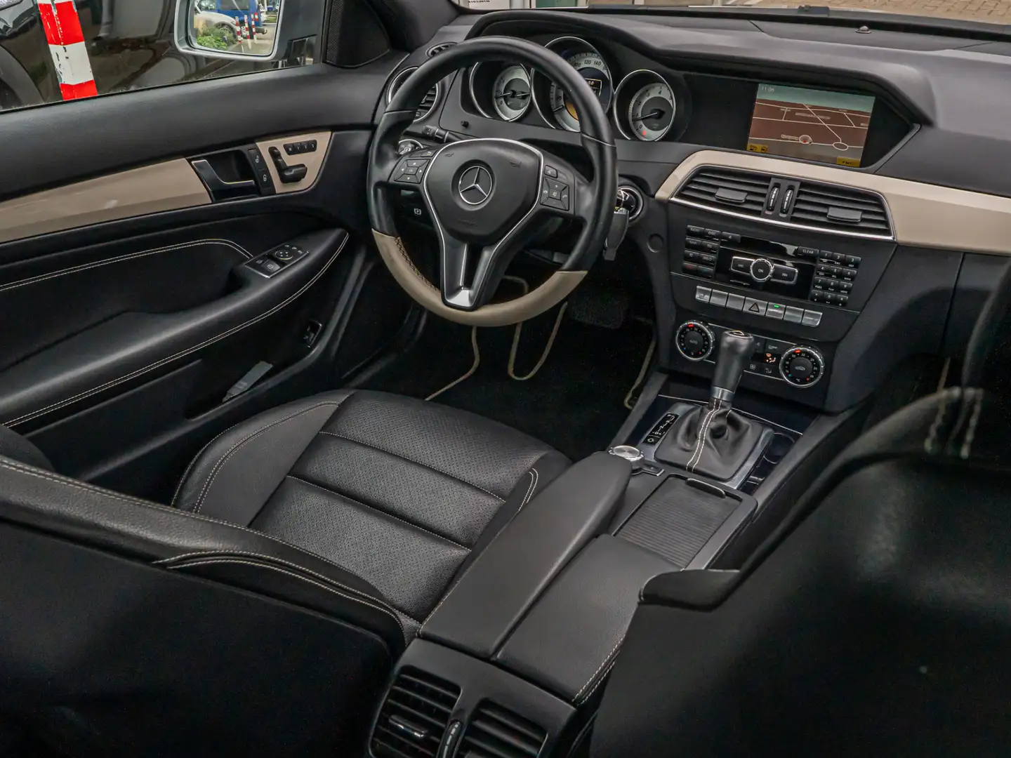 Mercedes-Benz C 350 Coupé ORG NL XENON MEMORY STOEL CRUISE DODEHOEK ST Grijs - 2