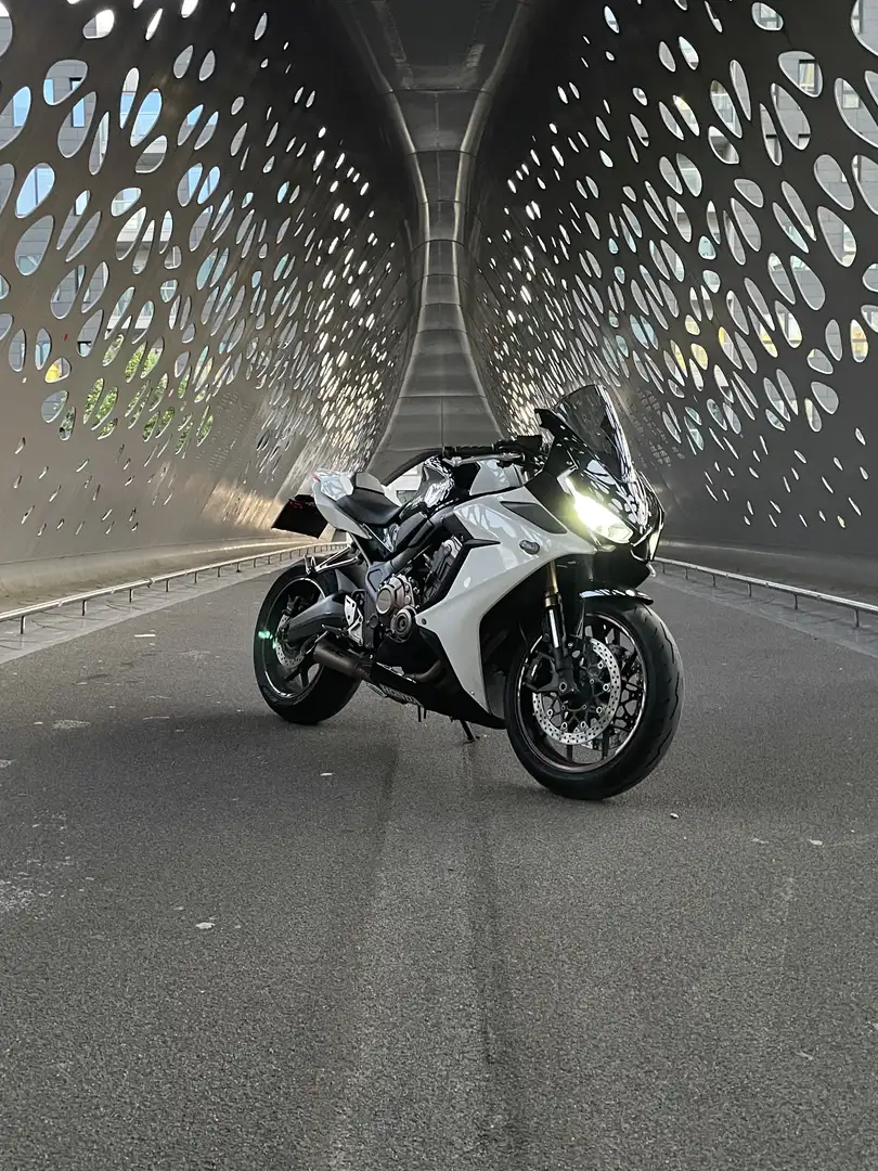 Honda CBR 650 cbr650r Beyaz - 1