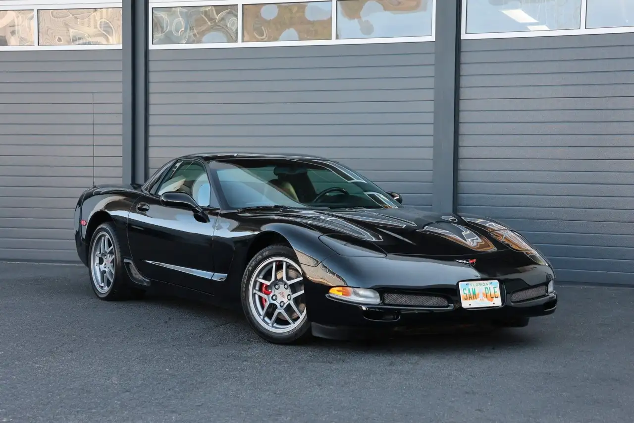 Corvette C5 5.7 V8 Z06 Coupé/BOSE/Leder/Memory/R17-18, foto 2