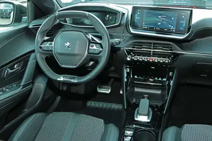Annonce voiture d'occasion Peugeot e-208 - CARADIZE
