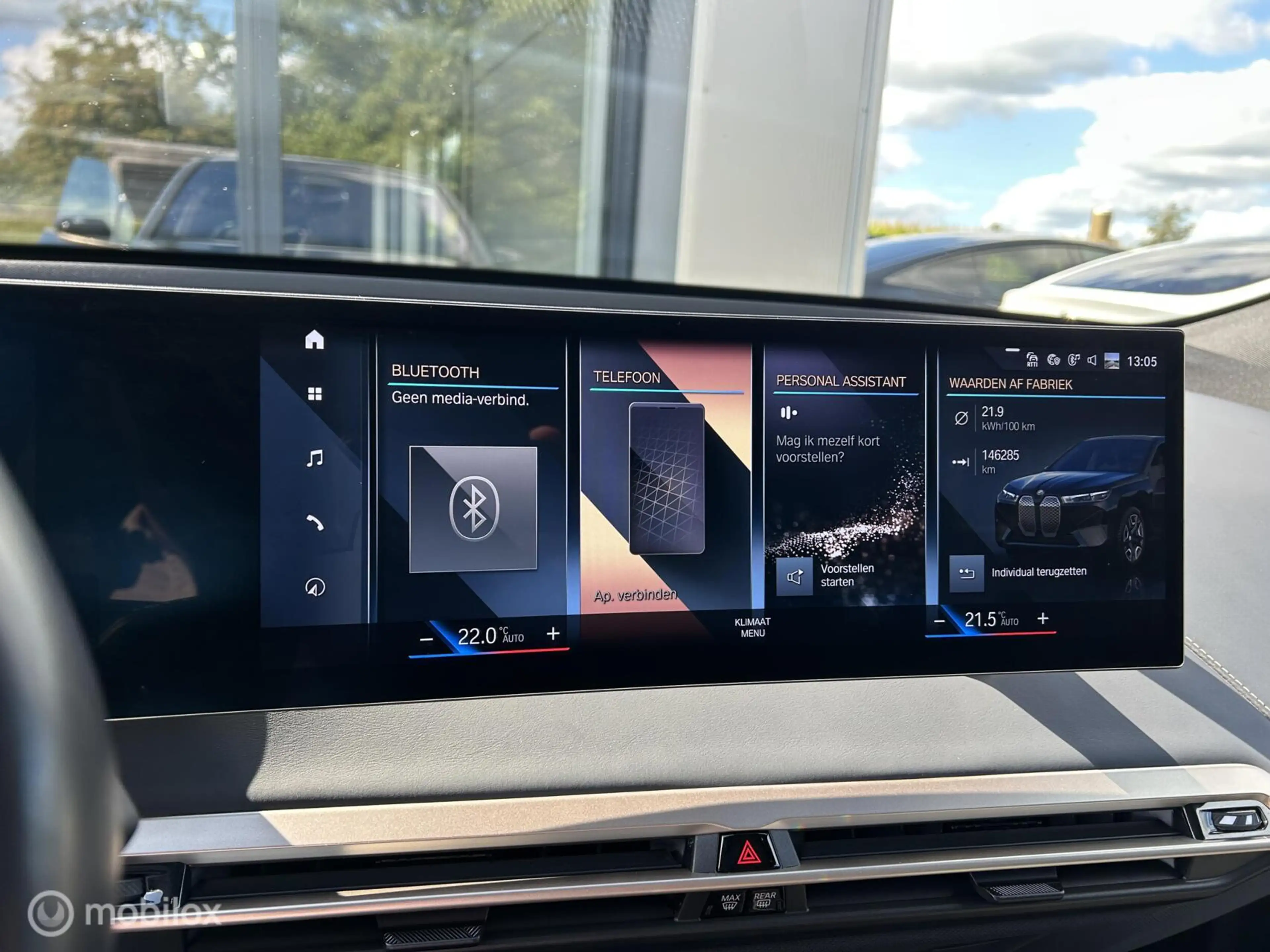 BMW iX xDrive40 High Executive Pano Harman/Kardon Trekhaa — photo 19