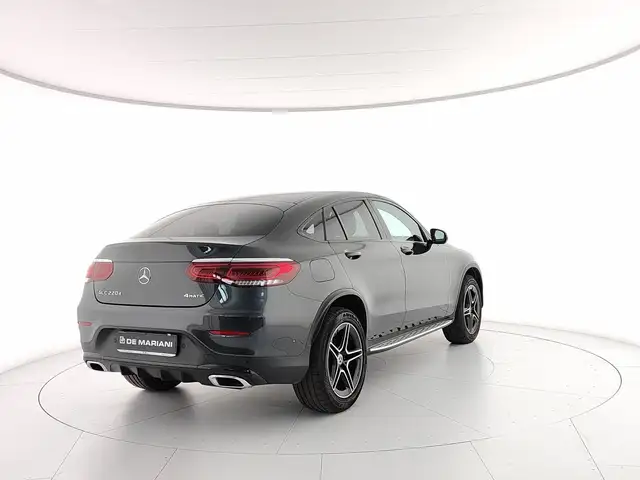 Mercedes-Benz GLC view 6