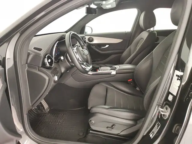 Mercedes-Benz GLC view 10