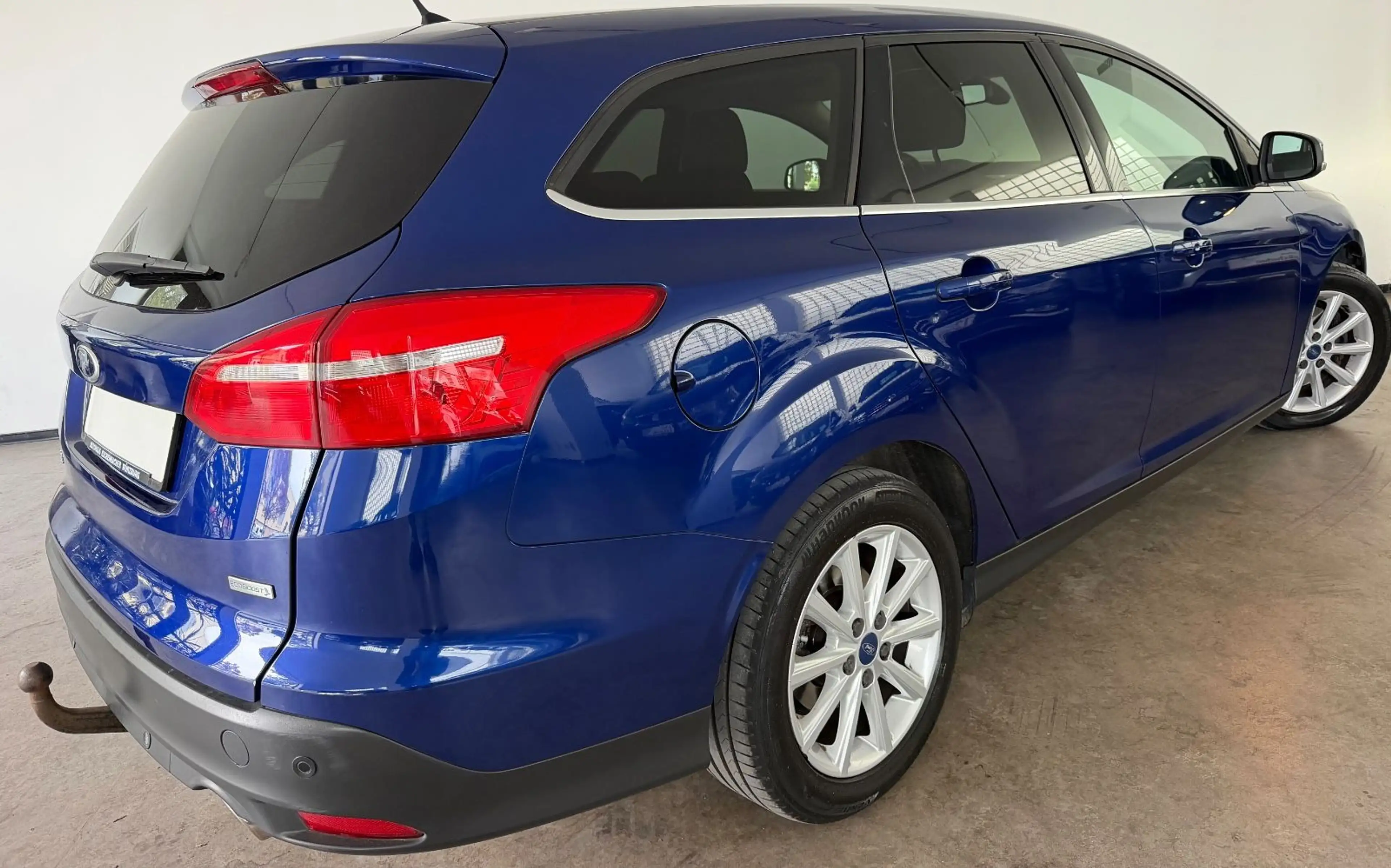 Ford Focus Turnier Titanium 2.Hd Temp AHK PDC Keyless — photo 3