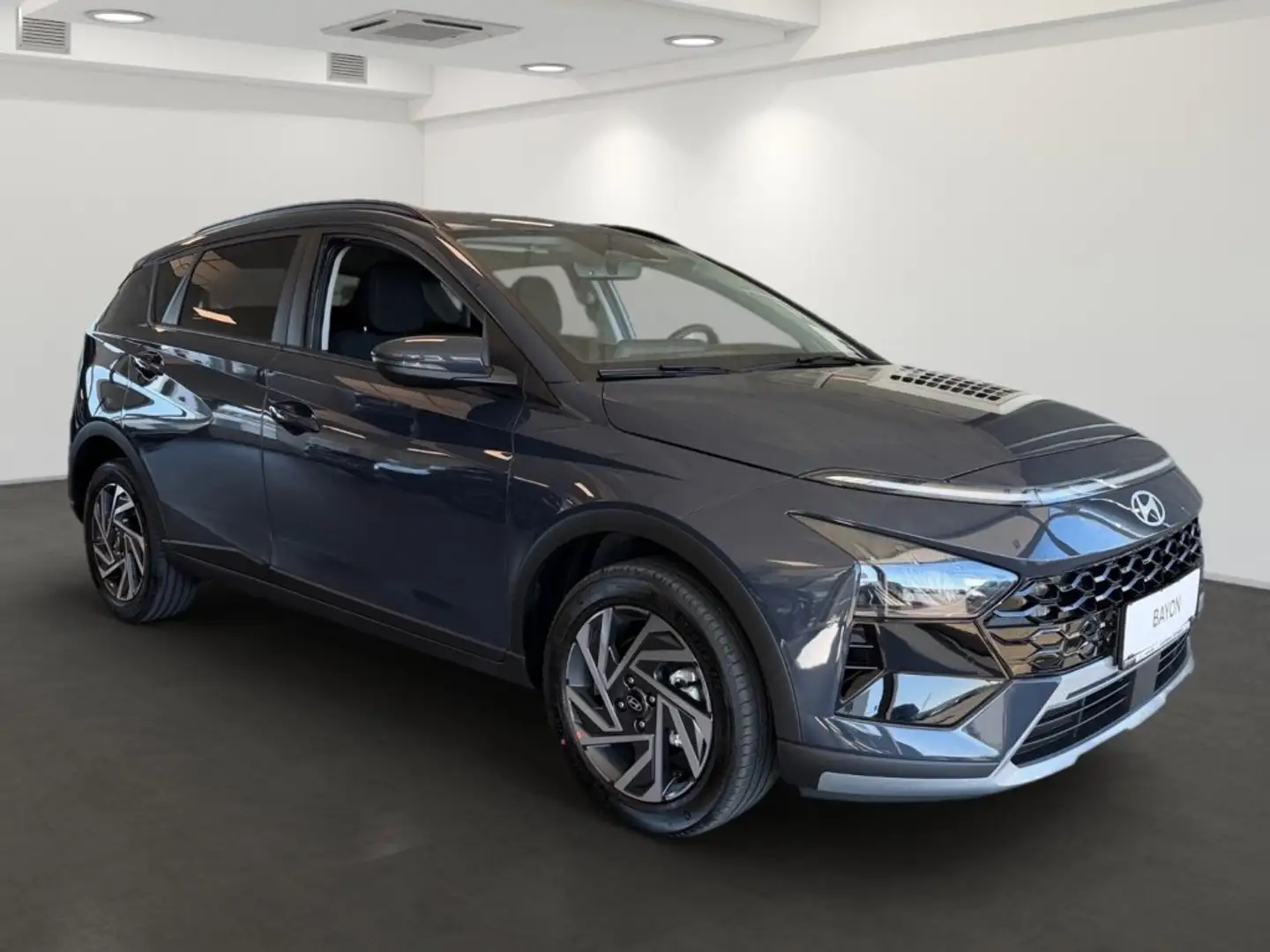 Hyundai BAYON GO Plus 1.0 T-GDI DCT y6bu2-PP4 Grau - 2