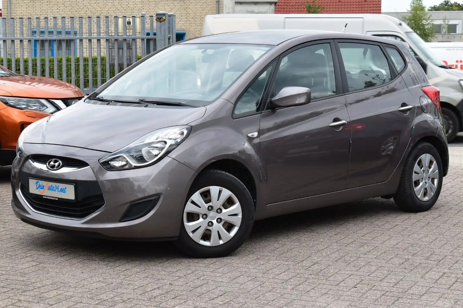 Hyundai iX20 5 Star Edition 1.4| Klima| TÜV 03/27|ZV|USB Brown - 1