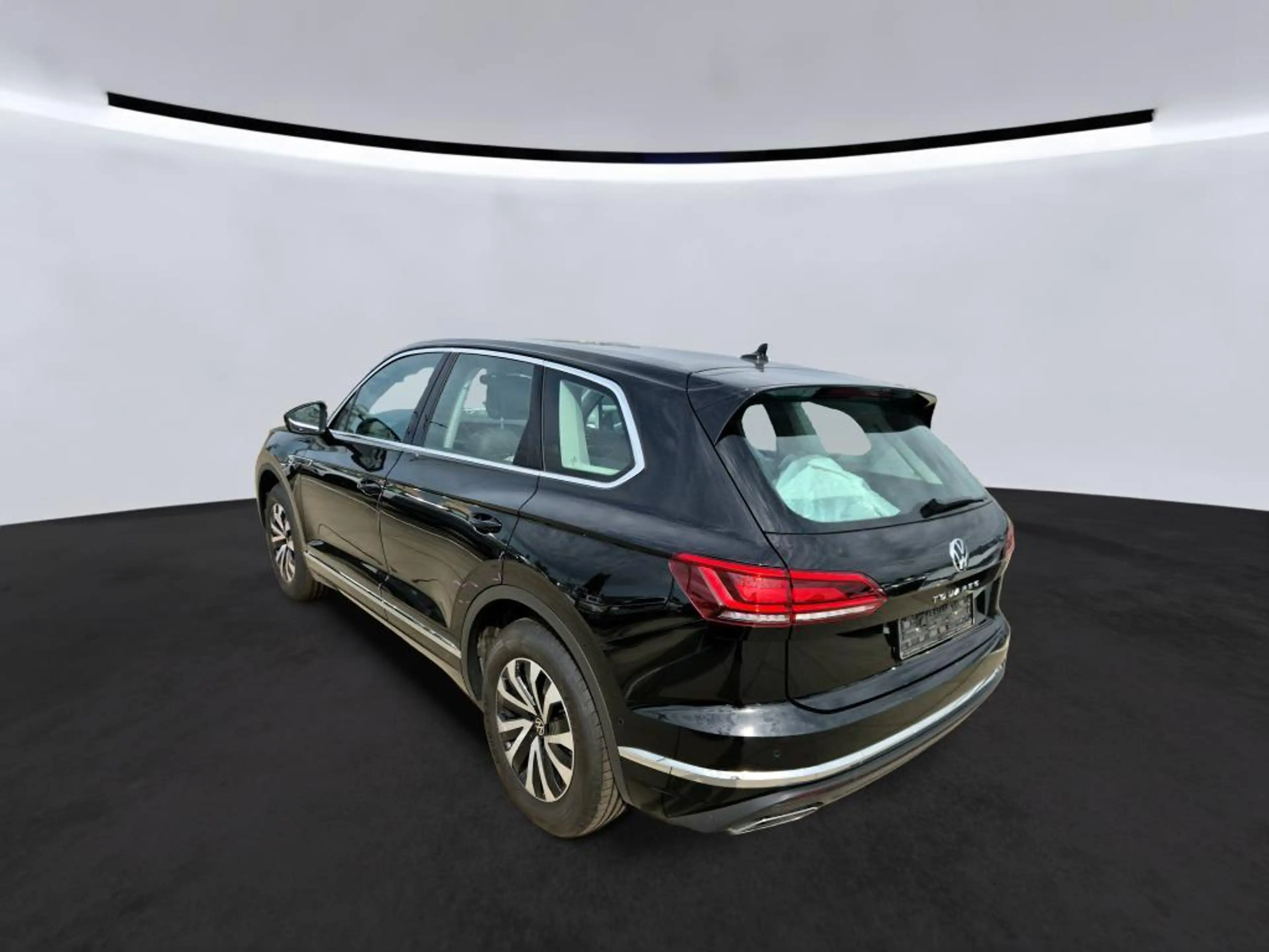 Volkswagen Touareg Elegance 4MO*KEYL.*LUFTFED.*STHZ*ALLRADL — photo 3