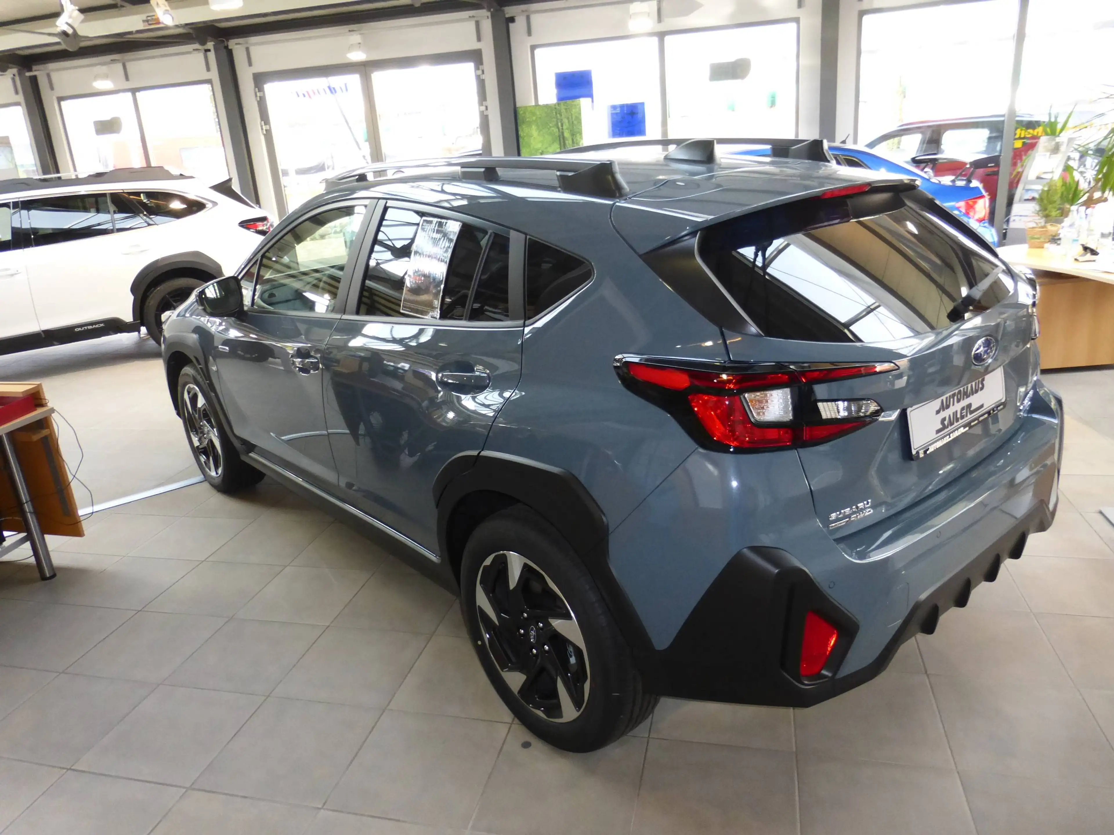 Subaru Crosstrek 2.0ie e-BOXER Platinum Lineartonic — photo 4