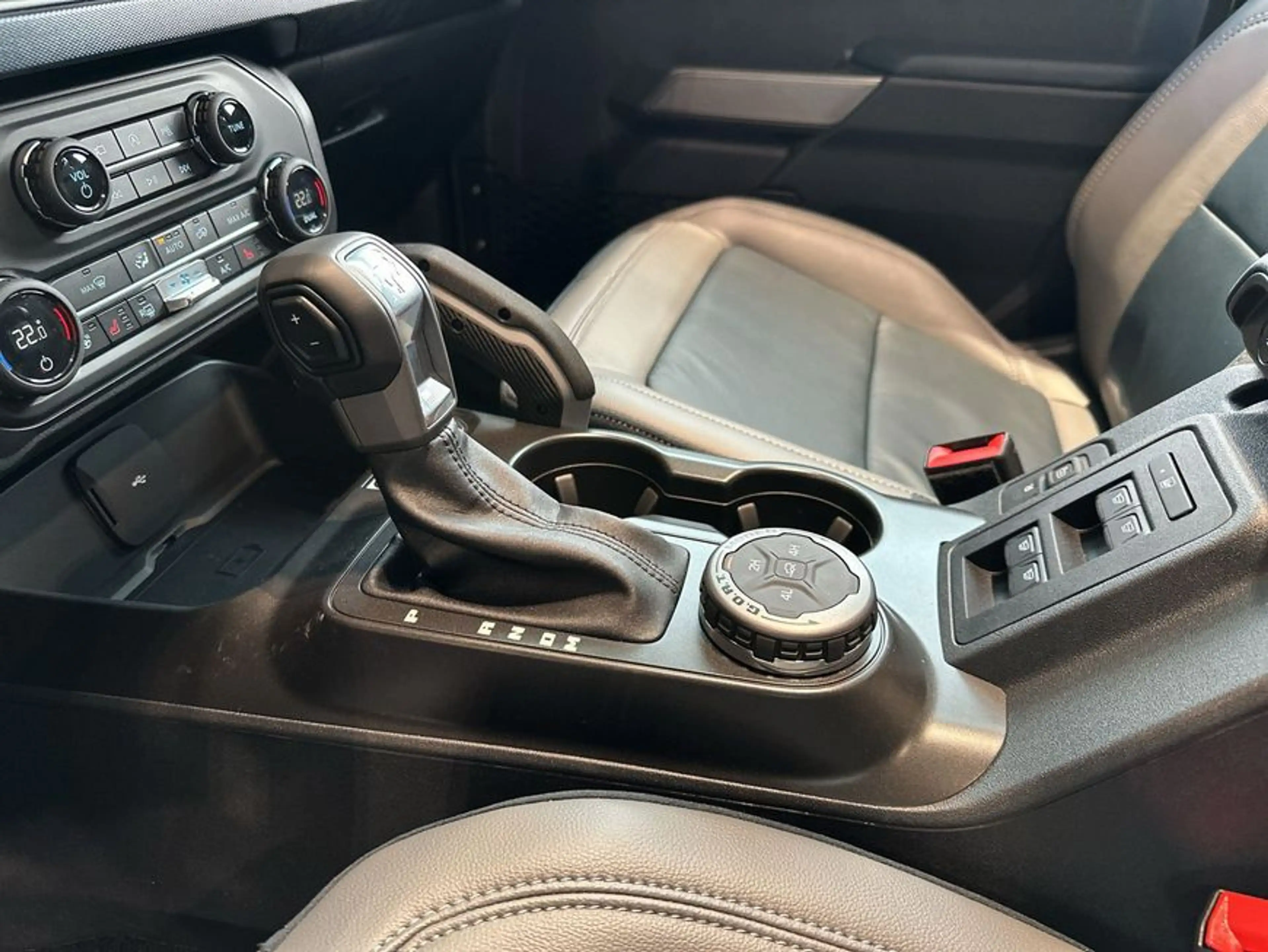 Ford Bronco 2.7 EcoBoost V6 Outer Banks**ACC/Heckzelt** — photo 15