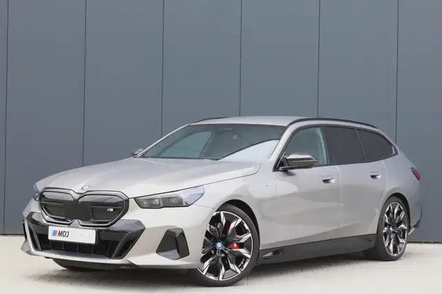 BMW i5 M60 xDrive 84 kWh xDrive 601PK Bowers&Wilkens 21in