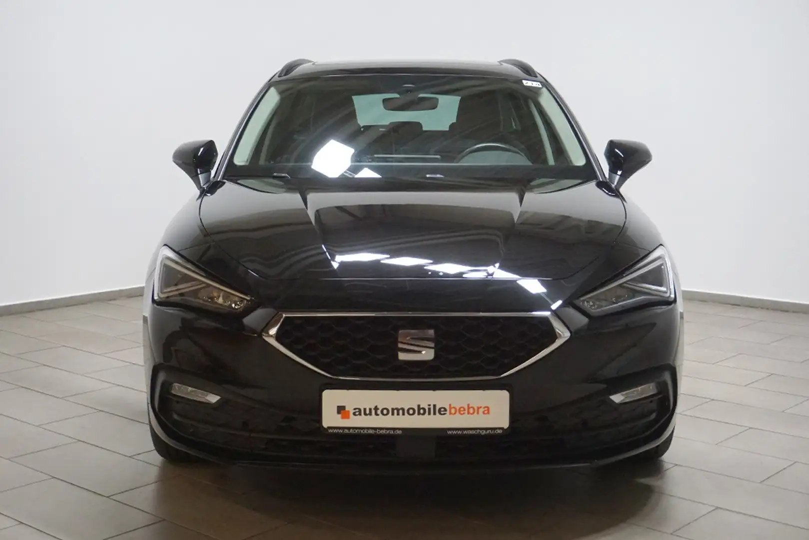 SEAT Leon 2.0TDI DSG SP Style Virtual Navi AHK LED Noir - 2