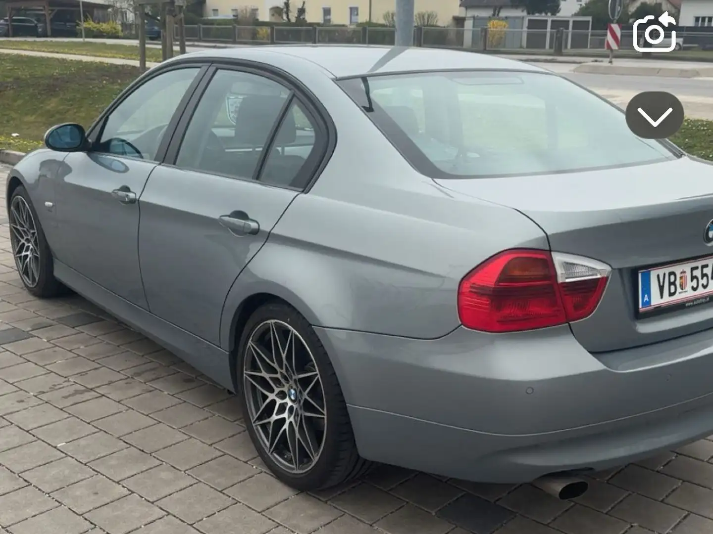 BMW 318 318i Blau - 2
