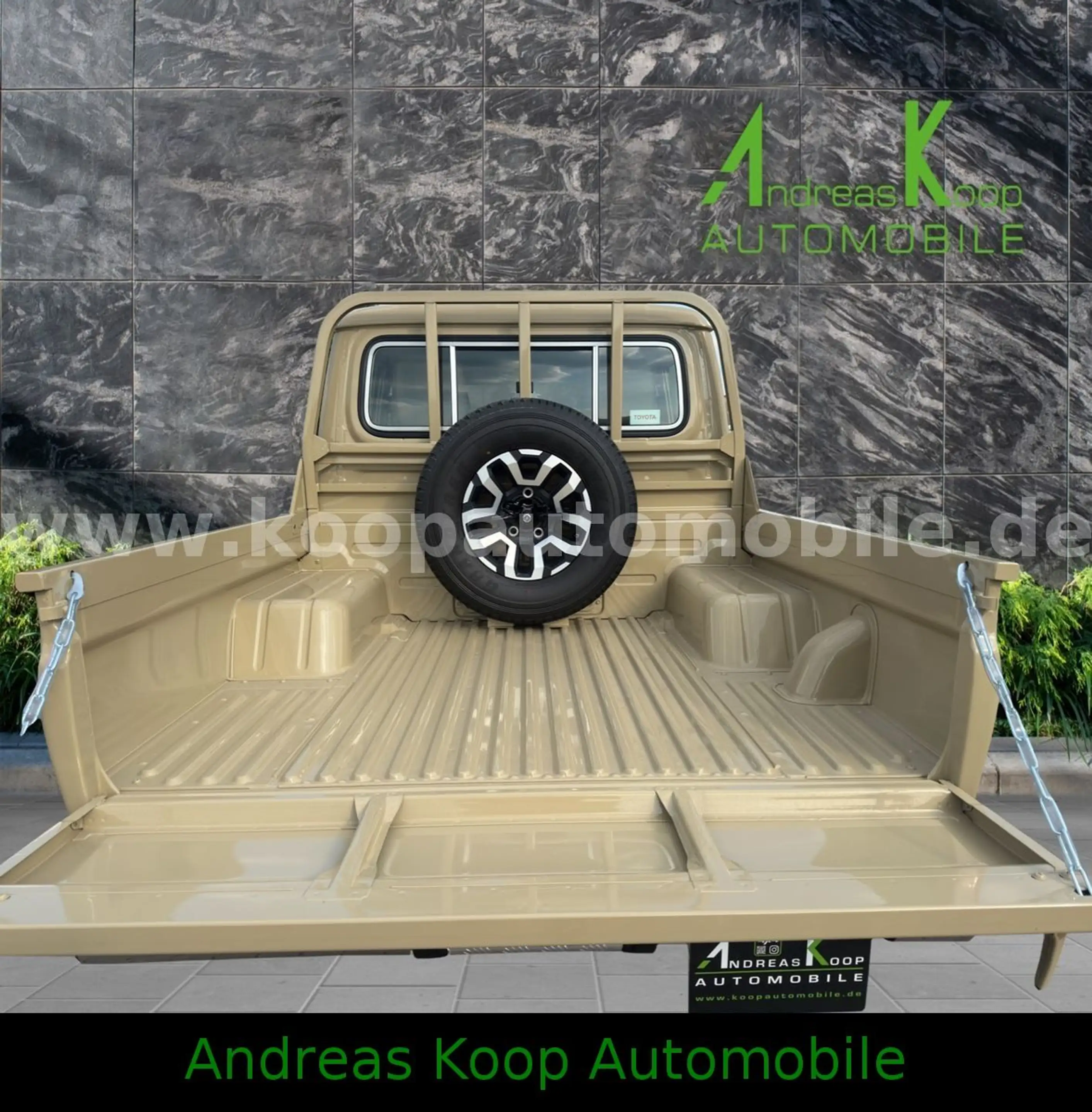 Toyota Land Cruiser GRJ 79 DC LX 40th Automatik SOFORT — photo 9